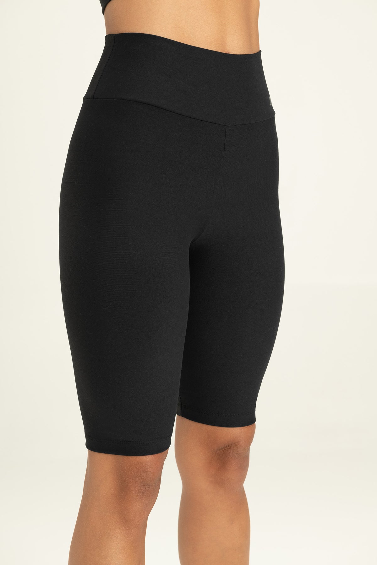 Essential Active Biker Shorts