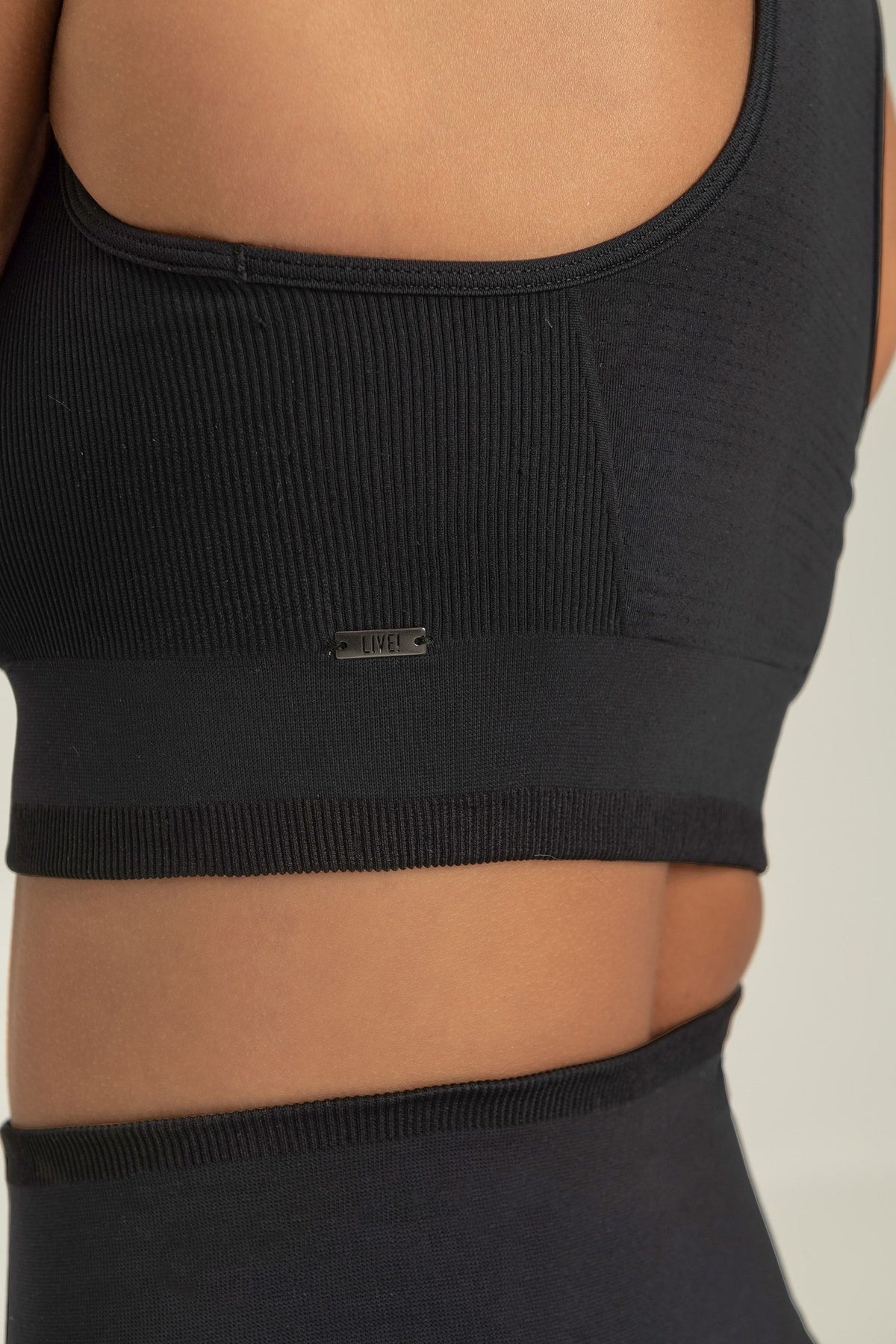 Seamless Contour Sports Bra