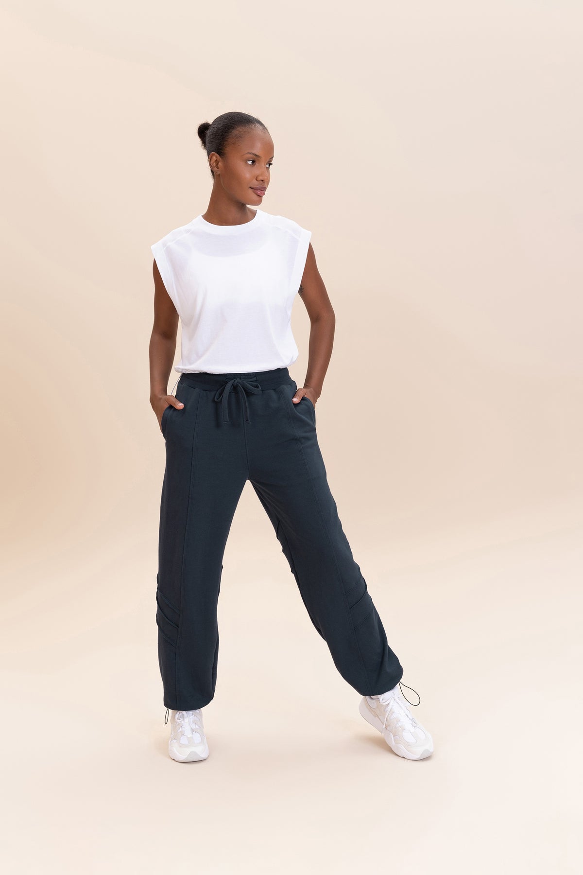 Jog Cut Pants