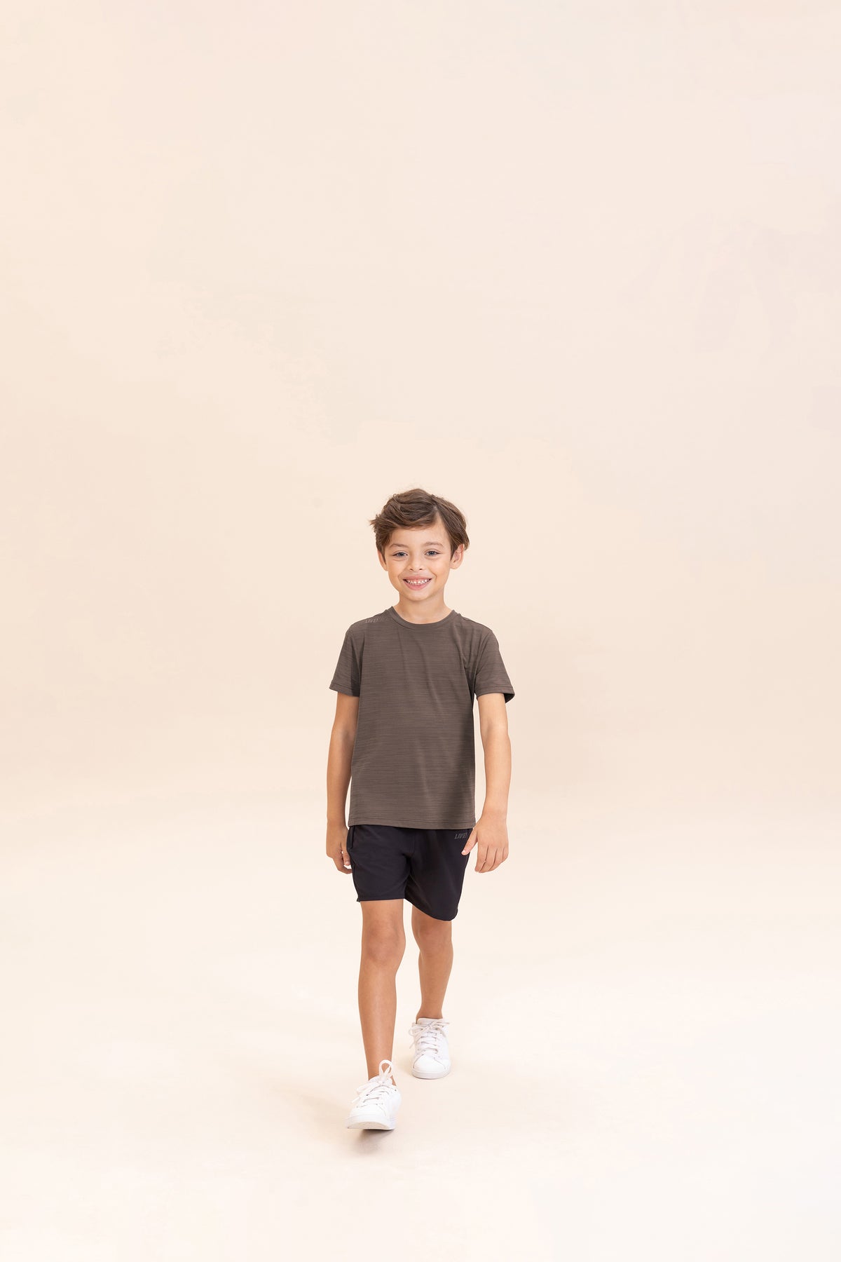 Comfy LIVE! Skin Kids T-shirt