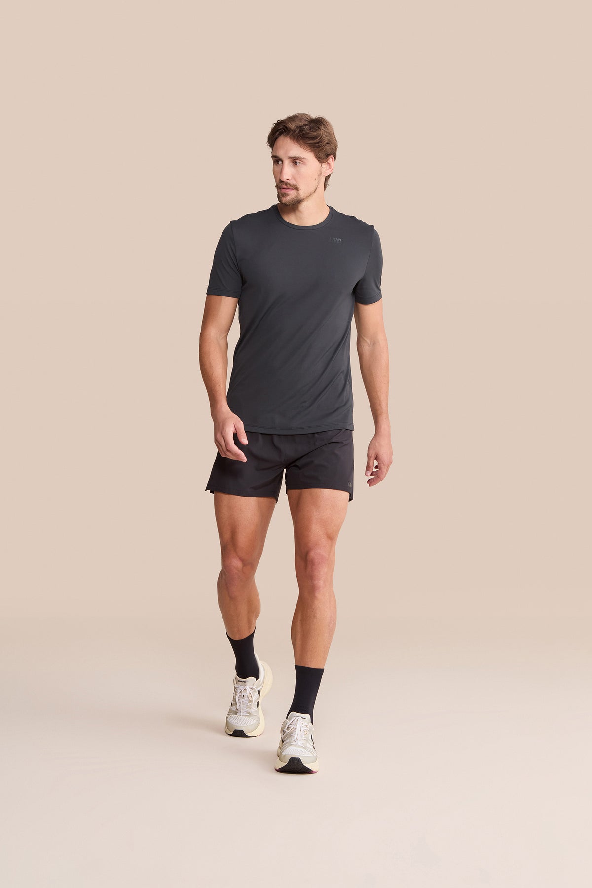 Fast 4" Six Pockets Men Shorts